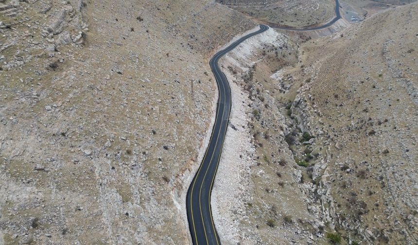 Siirt Valisi Kızılkaya Bir Asırda Yapılan Asfalt Yolu Bir Yılda İkiye Katladı
