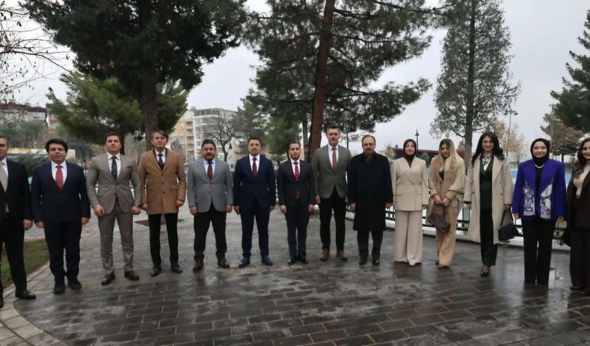 Vali Dr. Kemal Kızılkaya, İdareciler Günü’nde Vali Yardımcıları ve Kaymakamlarla Bir Araya Geldi