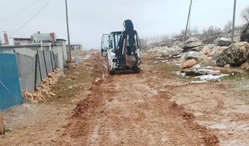 Kayabağlar’da Çamurlu Yollara Kalıcı Çözüm
