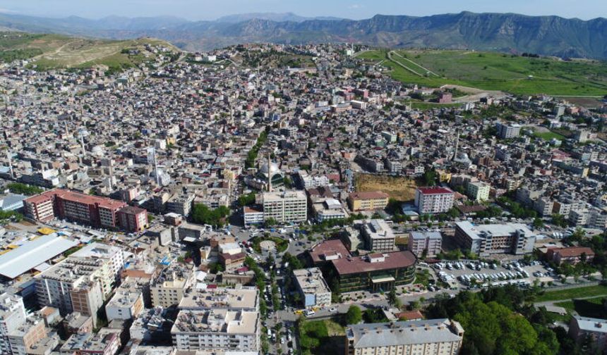 Batman İmar Revizyonunda Hızla İlerliyor, Siirt Yerinde Sayıyor