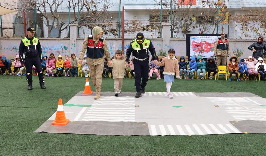 Siirt'te "Güçlü Aile Güçlü Gelecek" Projesiyle 41 Bin Kişiye Ulaşıldı