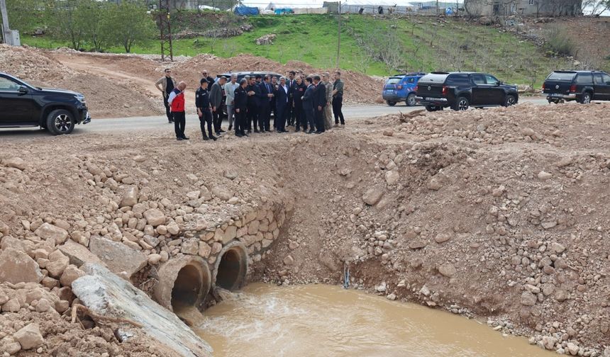 Vali Kızılkaya Sel Bölgelerinde İncelemelerde Bulundu