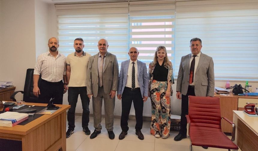 Siirt SGK İl Müdürü Abdulcelil İlbaş, Personelin Sosyal Güvenlik Haftası'nı Kutladı
