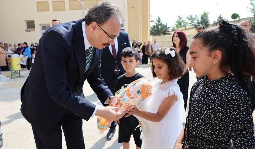 Siirt’te 91 Bin 496 Öğrenci Karne Heyecanı Yaşadı