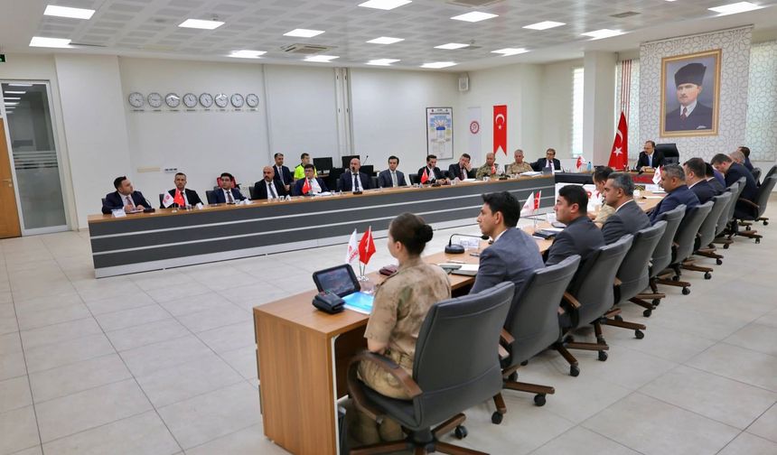 Siirt’te İl Güvenlik ve Asayiş Koordinasyon Toplantısı Gerçekleştirildi
