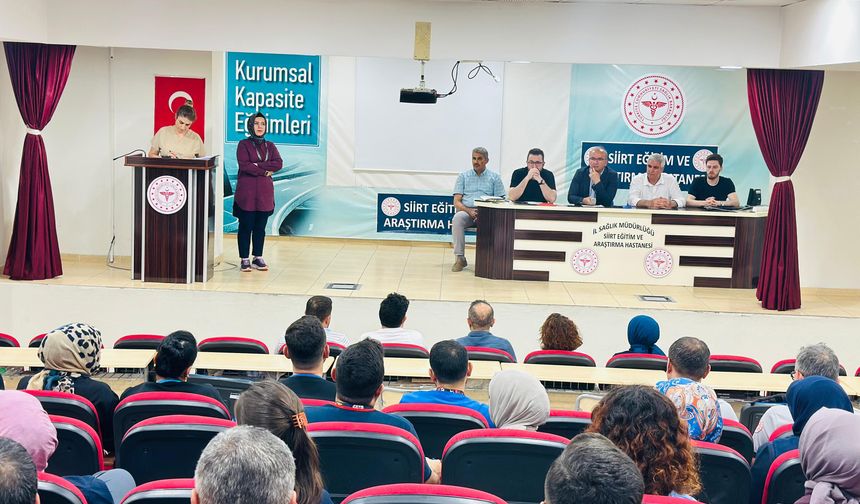 Siirt Eğitim ve Araştırma Hastanesi’nde Çalışan Memnuniyeti Anketi Değerlendirme ve Geri Bildirim Toplantısı Gerçekleştirildi