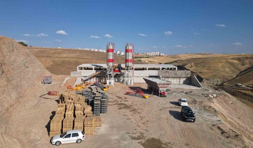 Siirt’in Altyapısında Yeni Dönem: Beton ve Parke Taşı Tesisi Kuruluyor