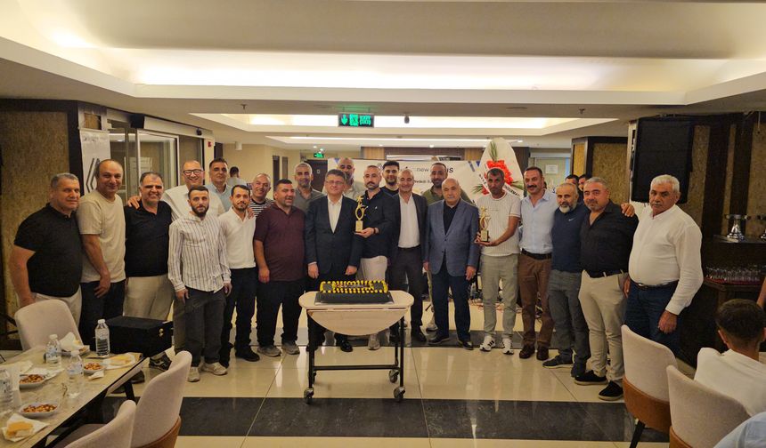 Renault MAİS'ten Siirt'te B. Acar Plaza'ya üst üste 2 ödül
