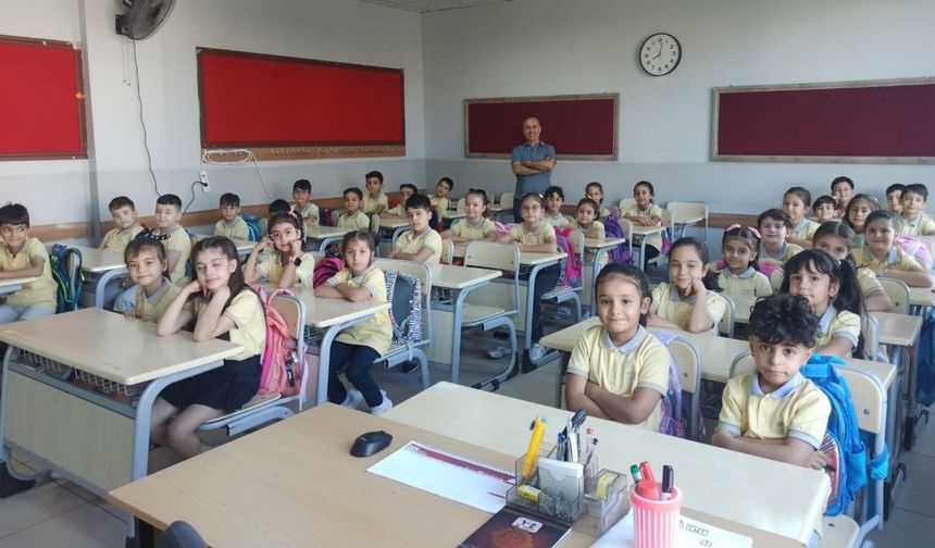 Siirt’te Yeni Eğitim Yılının İlk Ders Zili Çaldı