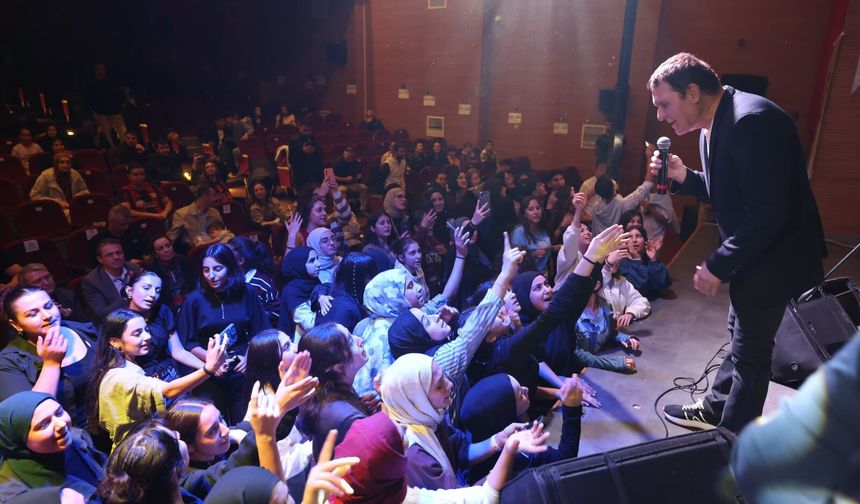 Siirt Fıstığı Doğa ve Kültür Festivali Konserle Sona Erdi