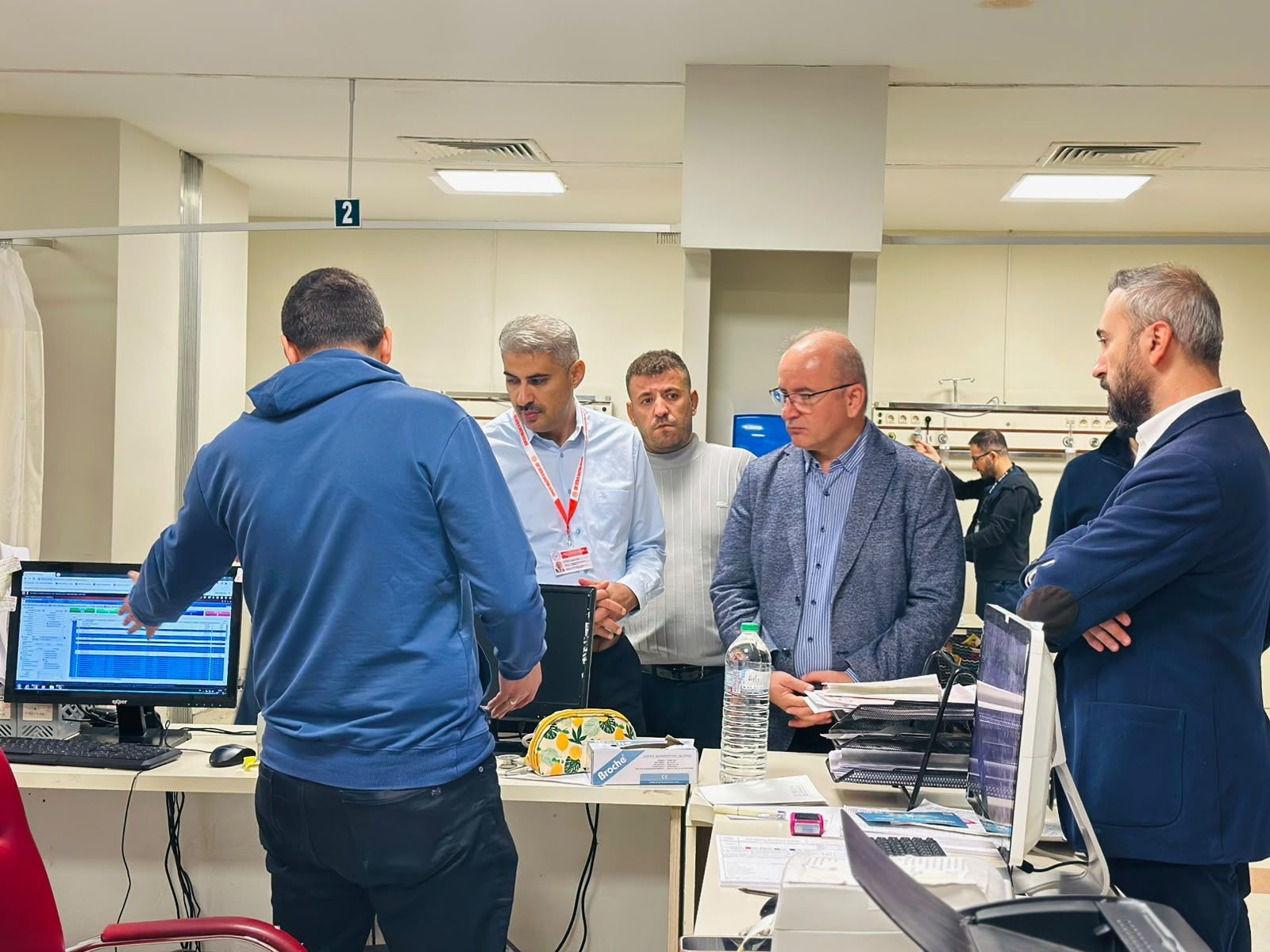 Başhekim Yolbaş Acil Serviste İncelemelerde Bulundu